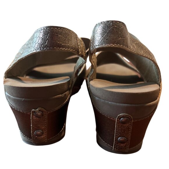 Corkys Womens Fig Casual Wedges Shoes SZ 8 Womens 2 Inch Heel  Comfort Summer - Picture 8 of 9